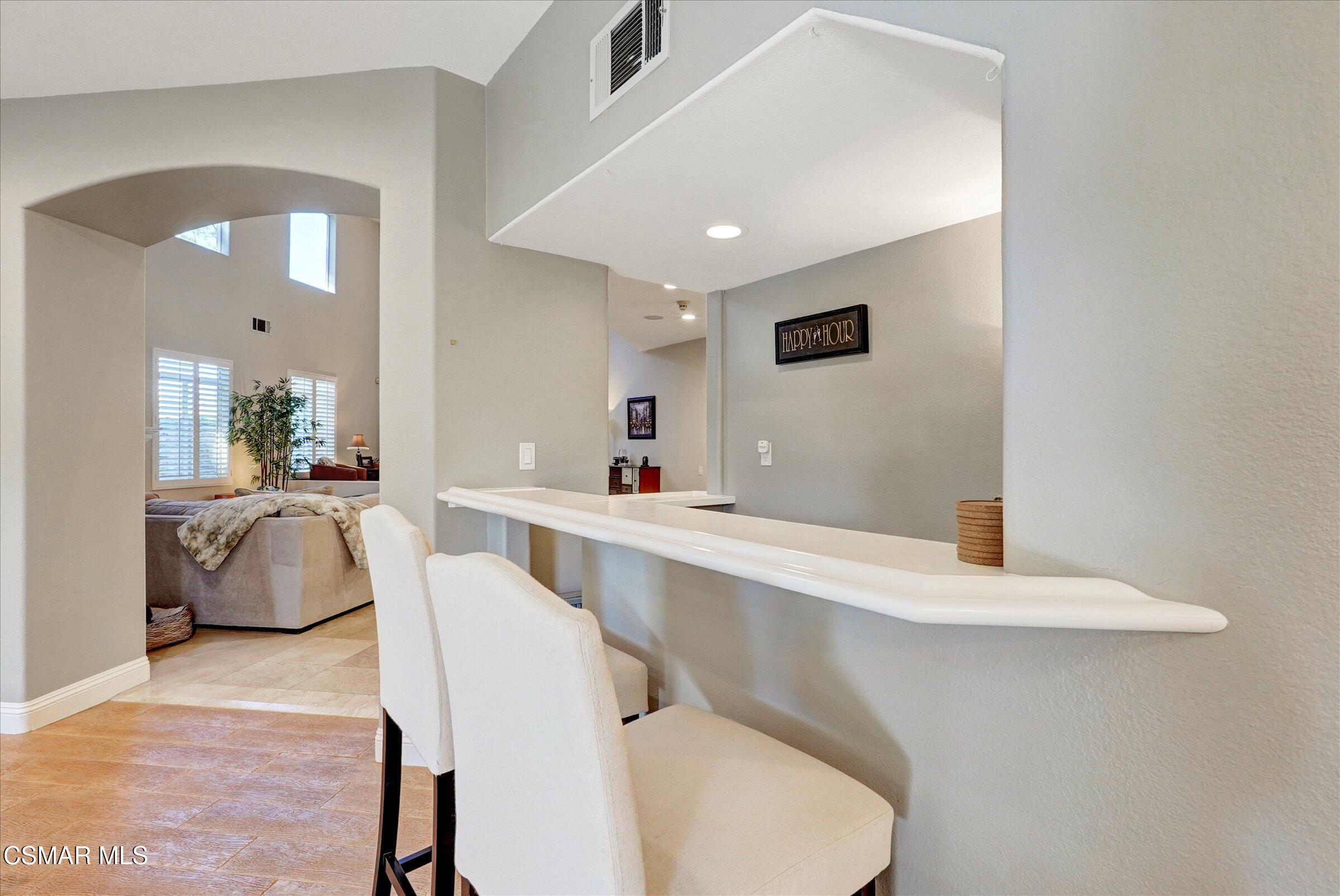 4395 Timberdale Road Moorpark, CA 93021 - Photo 15 of 36 27-4395 Timberdale Road-27