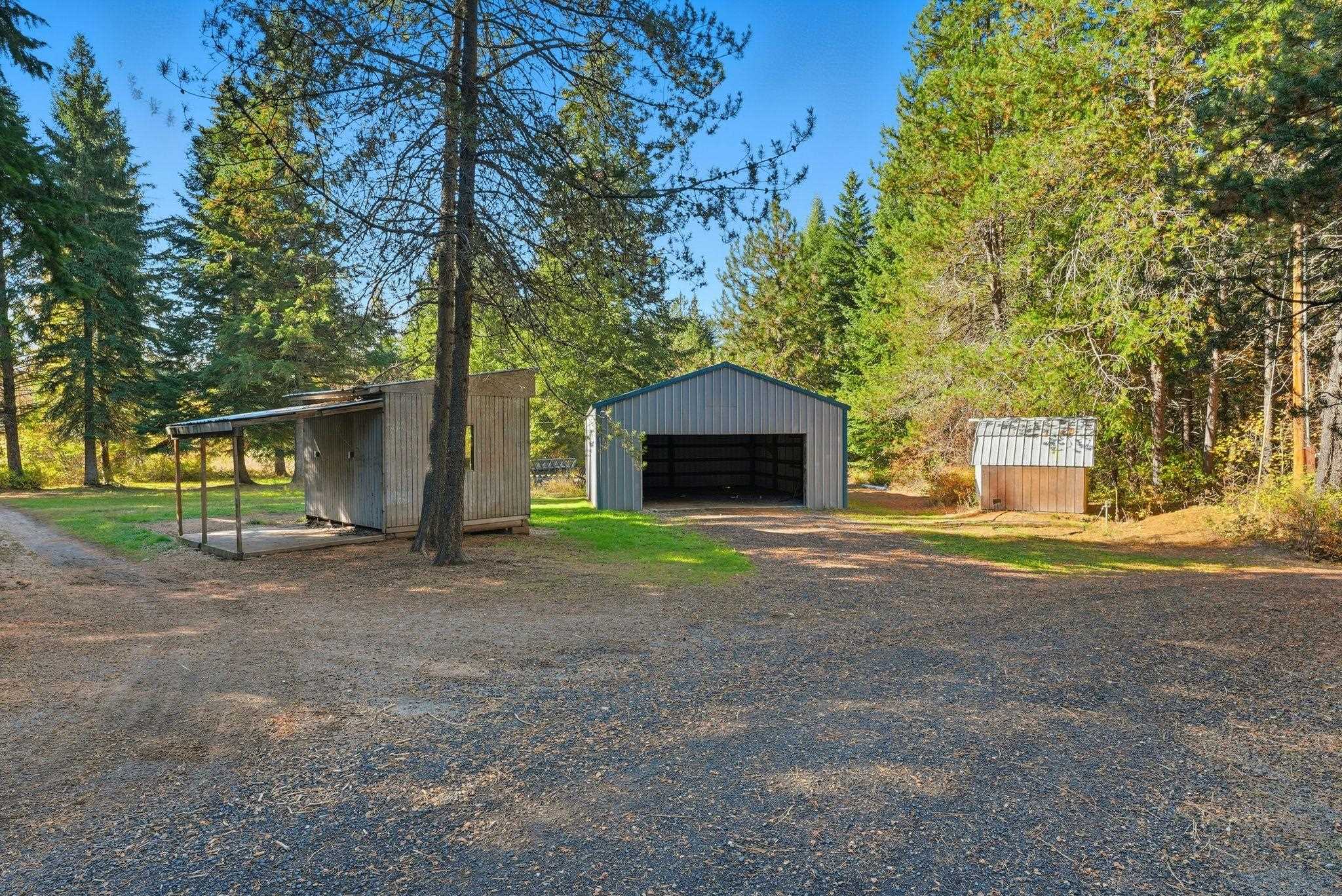 30324 North Elk Chattaroy Road Chattaroy, WA 99003 - Photo 37 of 49
