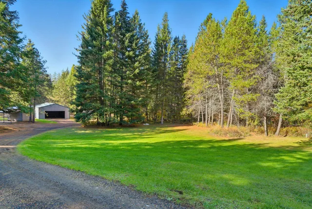 $824,900 | 30324 North Elk Chattaroy Road, Chattaroy, WA 99003