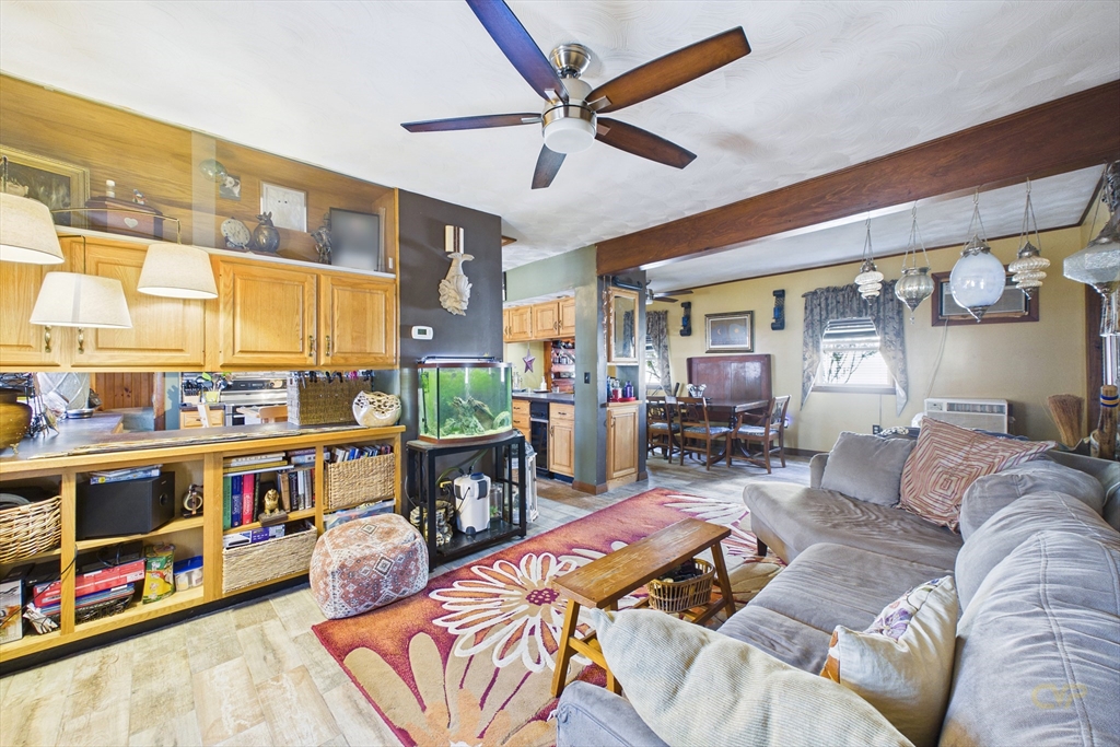 7 Wayne Street Fairhaven, MA 02719 - Photo 7 of 29