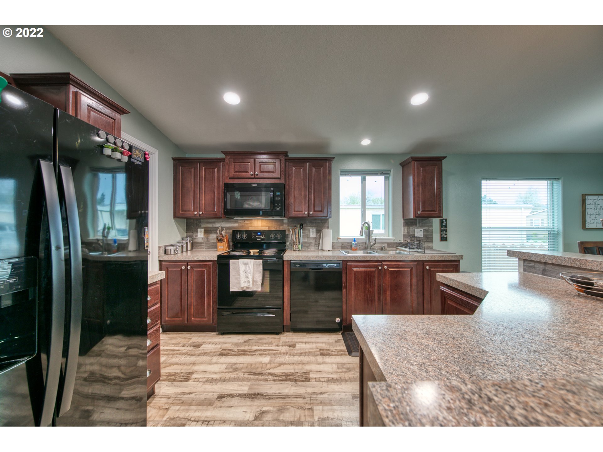 1415 South Bertelsen Road, Unit 126 Eugene, OR 97402 - Photo 11 of 23 Gallery Image 11