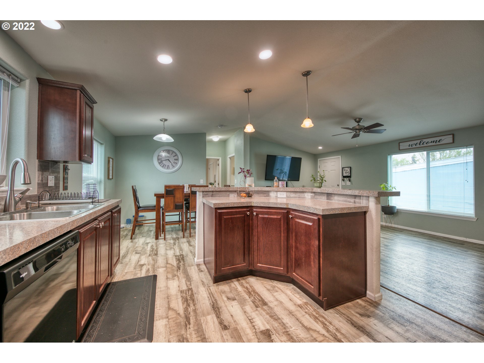 1415 South Bertelsen Road, Unit 126 Eugene, OR 97402 - Photo 12 of 23 Gallery Image 12