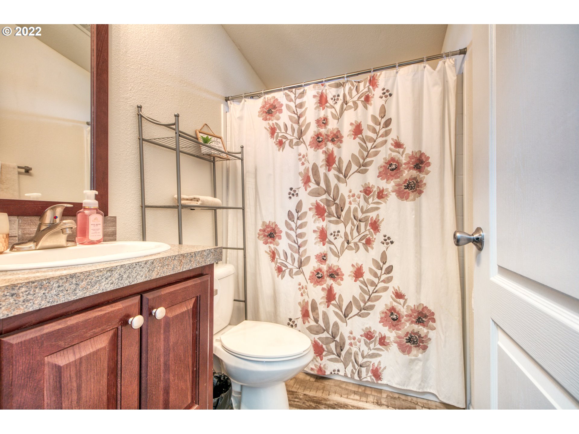 1415 South Bertelsen Road, Unit 126 Eugene, OR 97402 - Photo 16 of 23 Gallery Image 16