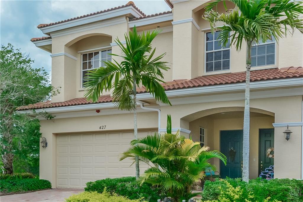 427 Southwest Walking Path Stuart, FL 34997 - Photo 2 of 24 Gallery Image 2