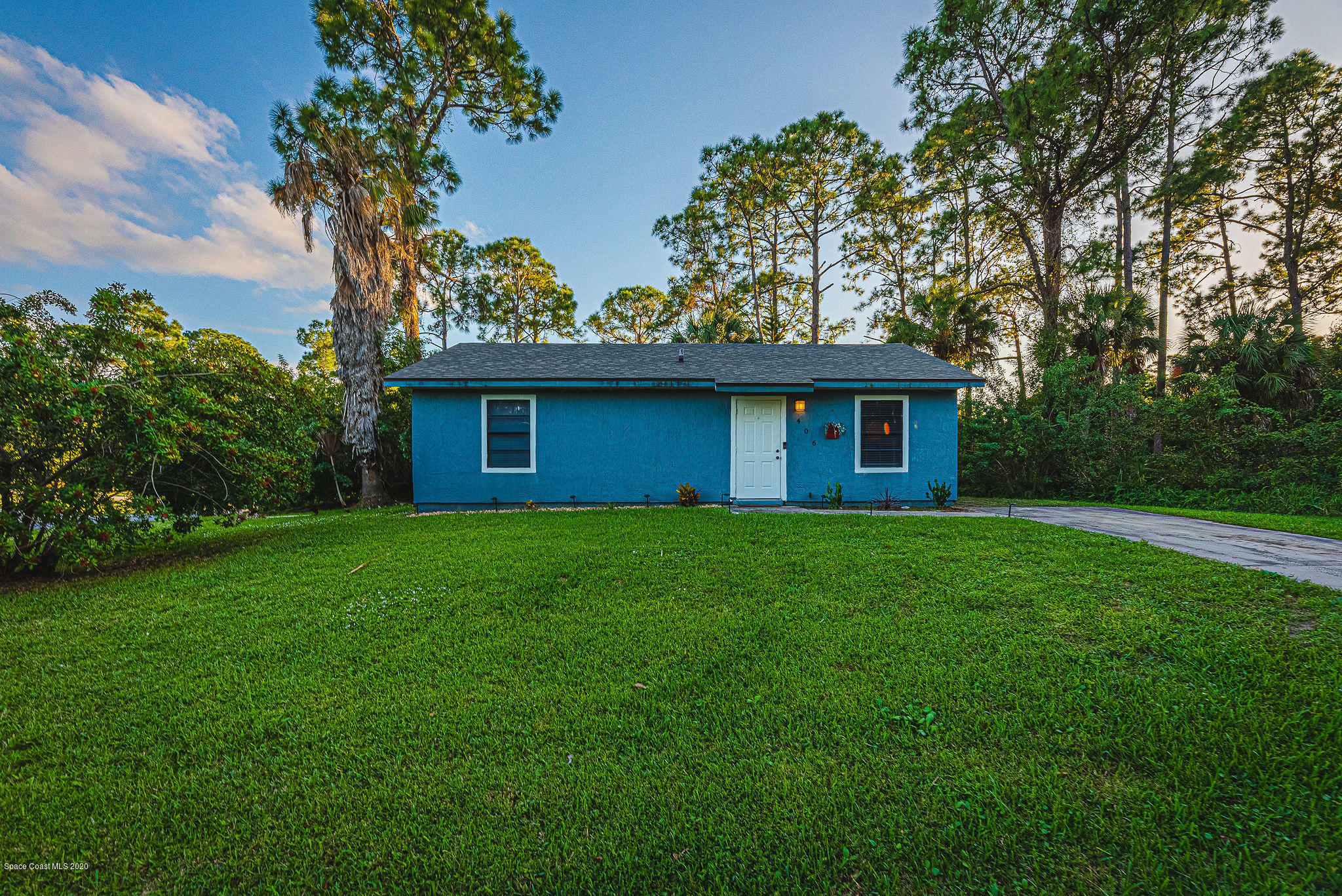 406 Sayre Road Southwest Palm Bay, FL 32908 - Photo 24 of 30 JC7_6753-HDR