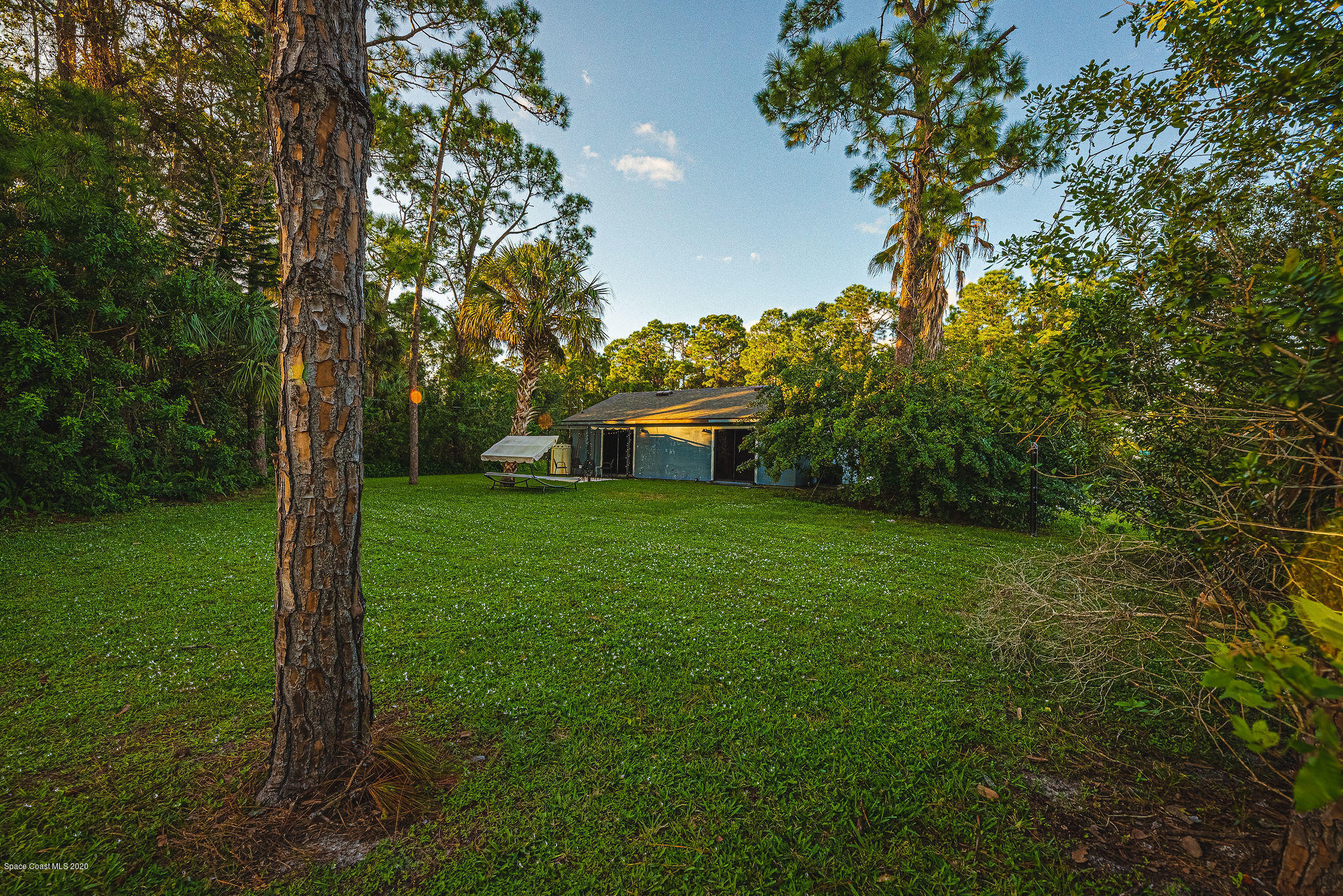 406 Sayre Road Southwest Palm Bay, FL 32908 - Photo 25 of 30 JC7_6768-HDR