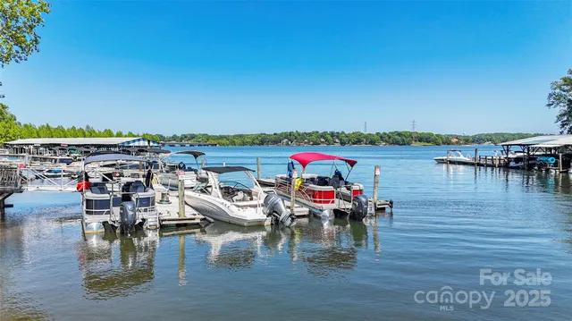 $425,000 | 935 Exeter Drive, Catawba, NC 28609