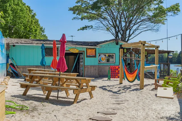 $425,000 | 935 Exeter Drive, Catawba, NC 28609