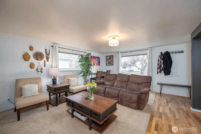 $320,000 | 247 D Street Northwest, Ephrata, WA 98823