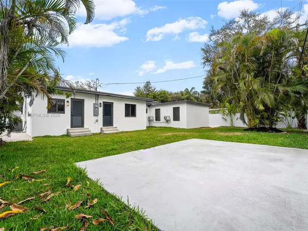 $899,400 | 610 Northeast 164th Terrace, North Miami Beach, FL 33162
