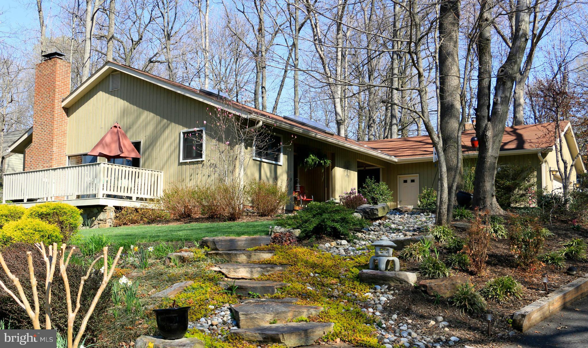 2001 Upper Lake Drive Reston, VA 20191 - Photo 2 of 30 Exterior (General)
