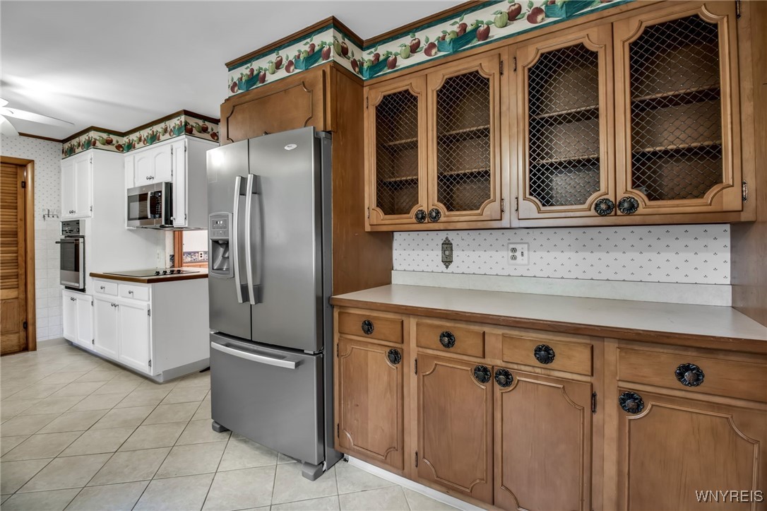 9324 Hunting Valley Road North Clarence, NY 14031 - Photo 13 of 32 Kitchen