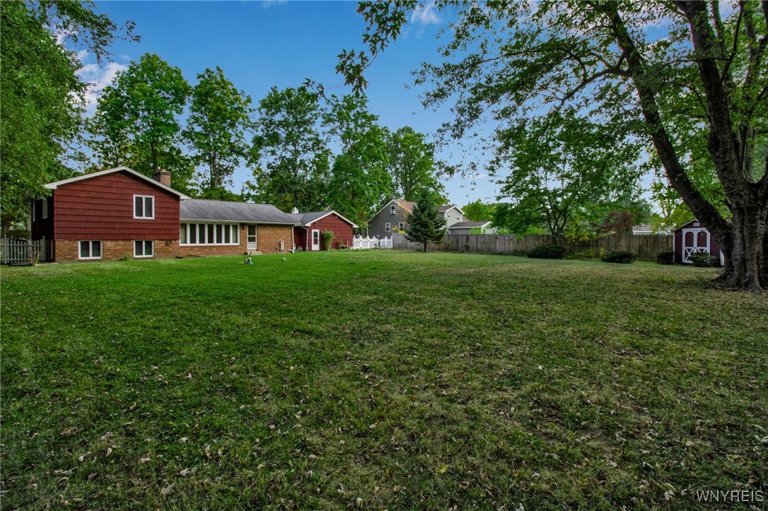 9324 Hunting Valley Road North Clarence, NY 14031 - Photo 31 of 32 Back of Home