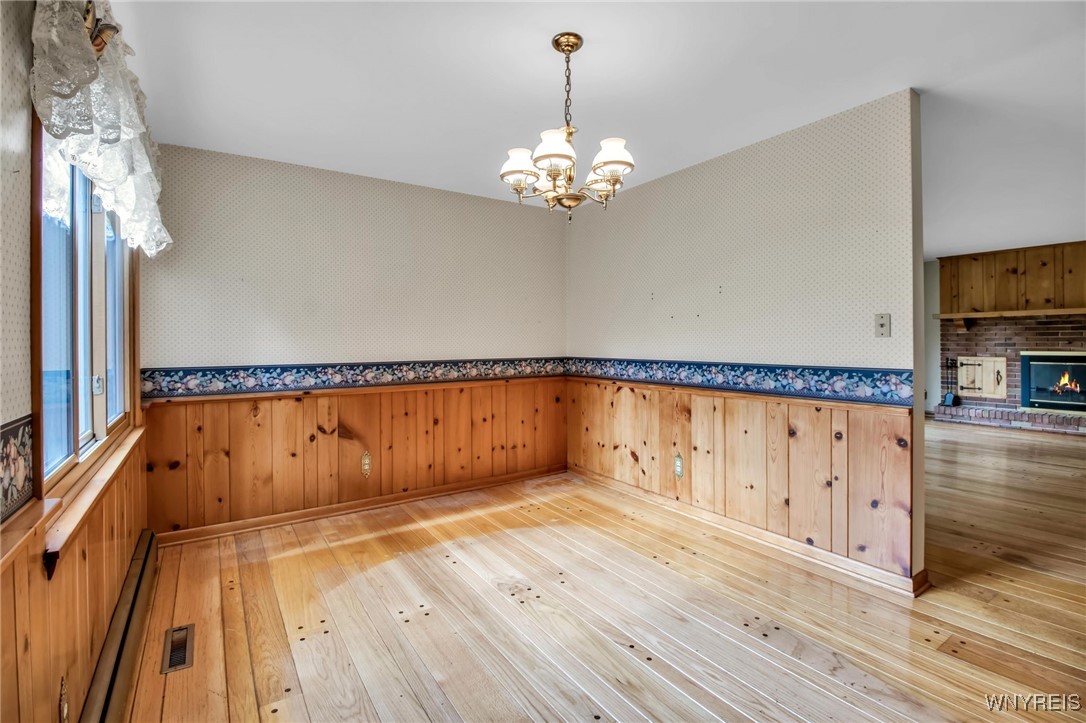 9324 Hunting Valley Road North Clarence, NY 14031 - Photo 6 of 32 Dining Room