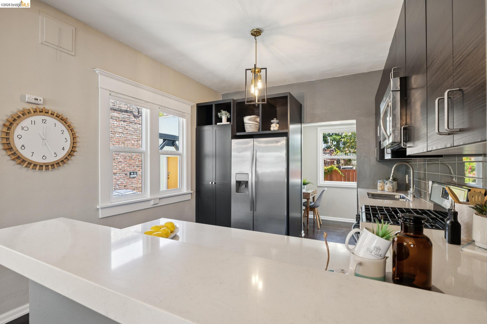 1092 Dwight Way Berkeley, CA 94710 - Photo 11 of 45