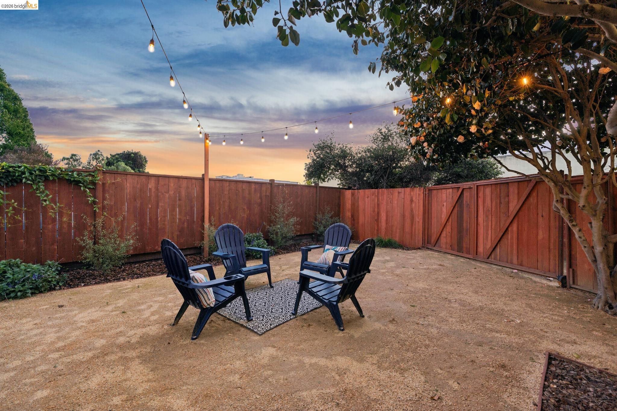 1092 Dwight Way Berkeley, CA 94710 - Photo 33 of 45