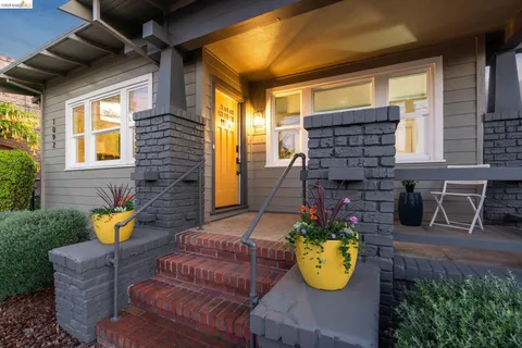 $799,000 | 1092 Dwight Way, Berkeley, CA 94710