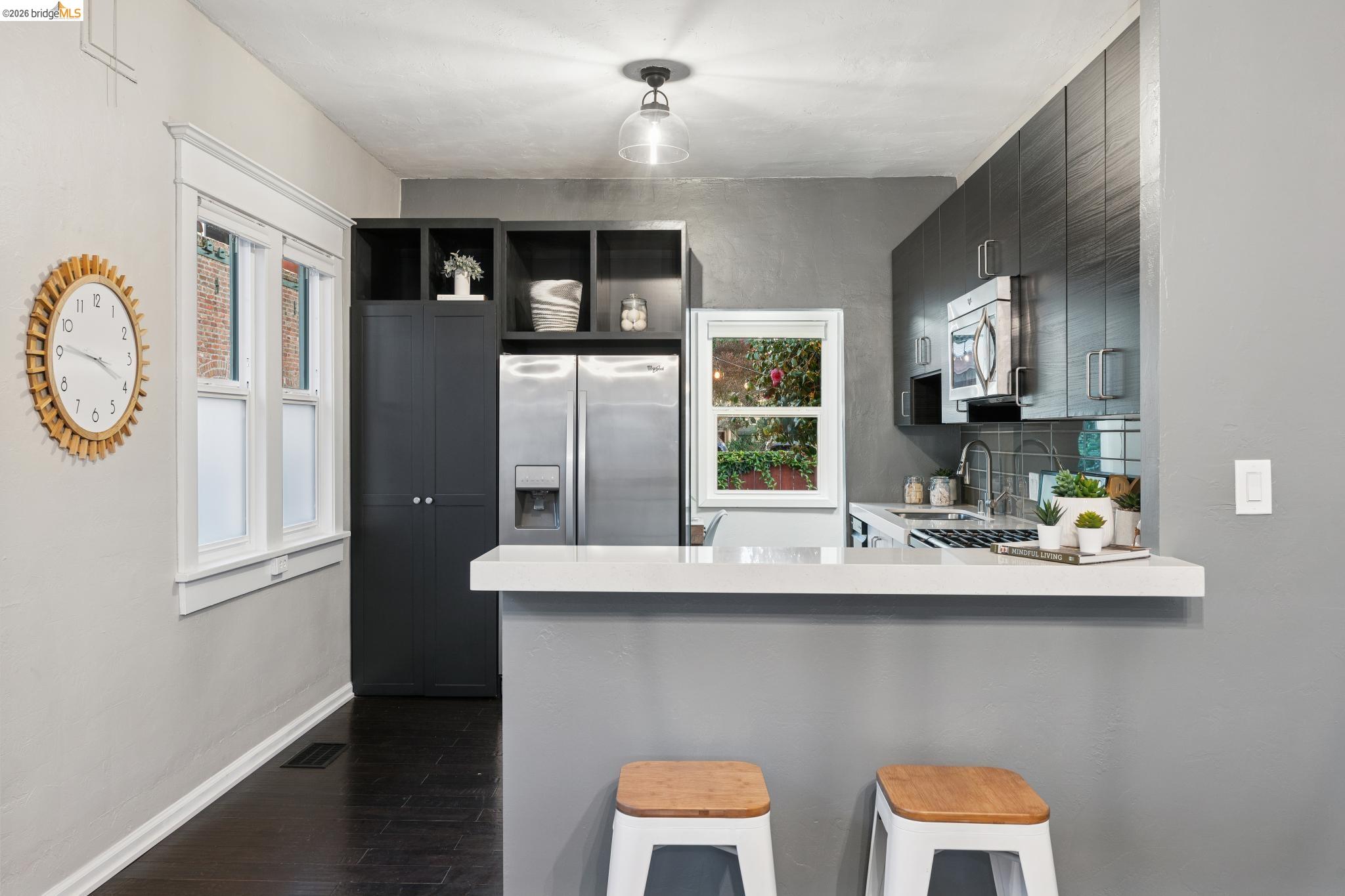 1092 Dwight Way Berkeley, CA 94710 - Photo 10 of 45