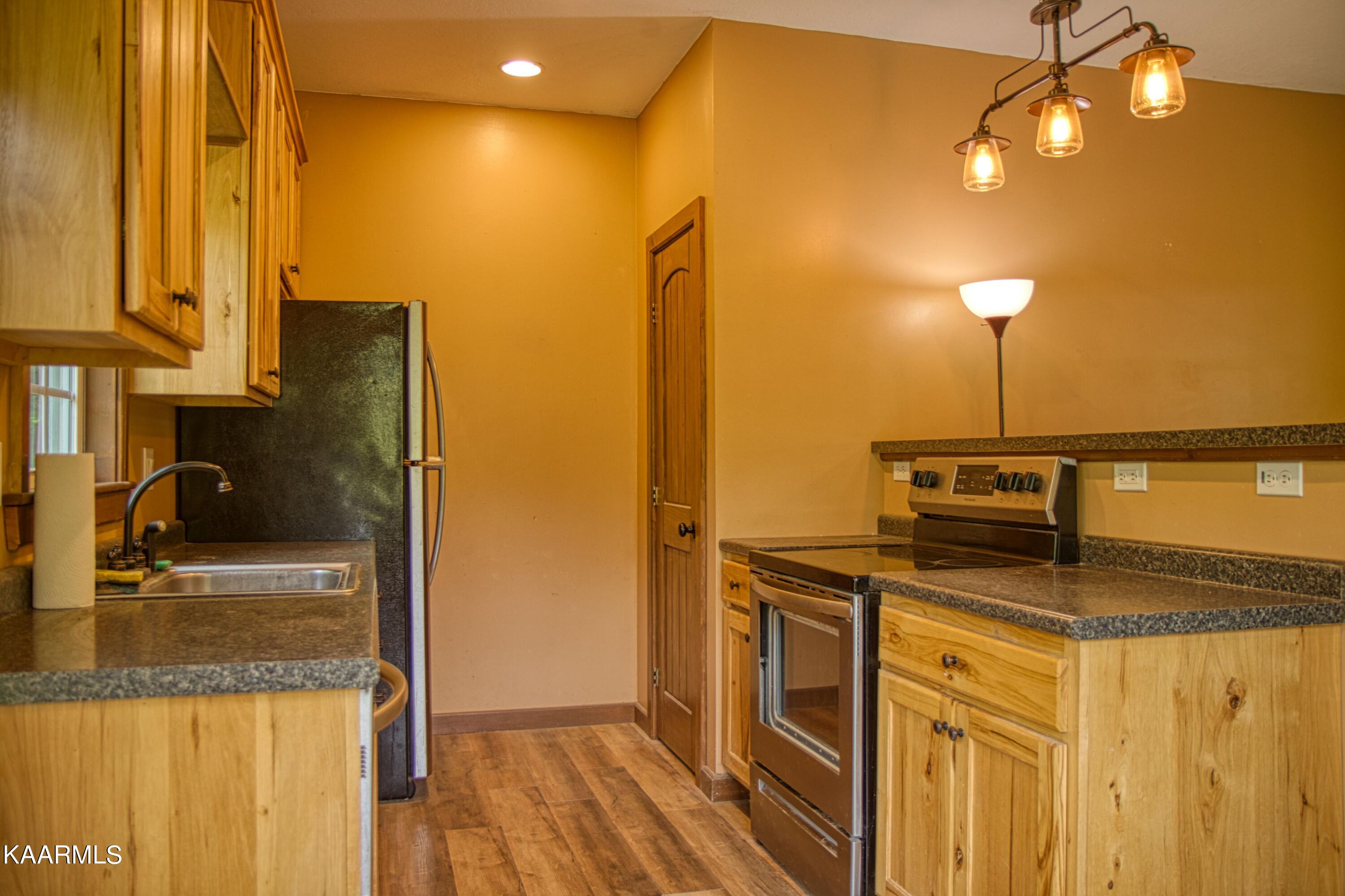 182 Wildcat Road Jamestown, TN 38556 - Photo 5 of 27 w1