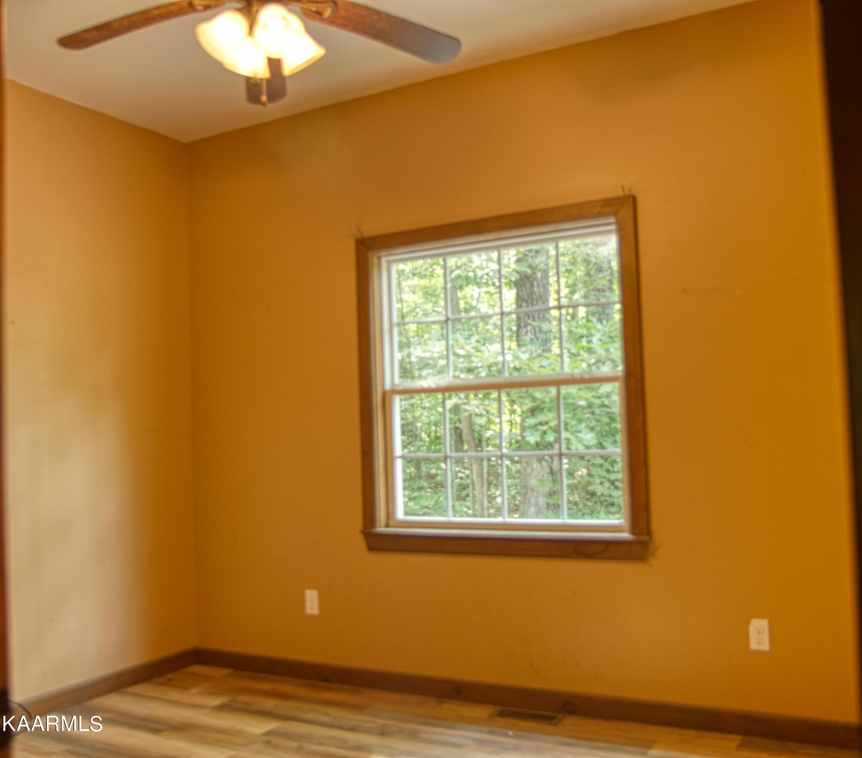 182 Wildcat Road Jamestown, TN 38556 - Photo 10 of 27 w6