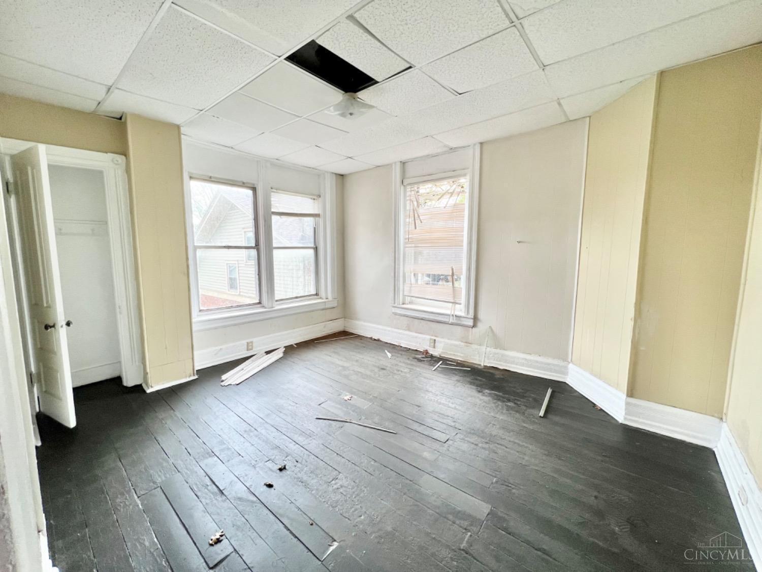 846 Ridgeway Avenue Cincinnati, OH 45229 - Photo 10 of 20 Gallery Image 10