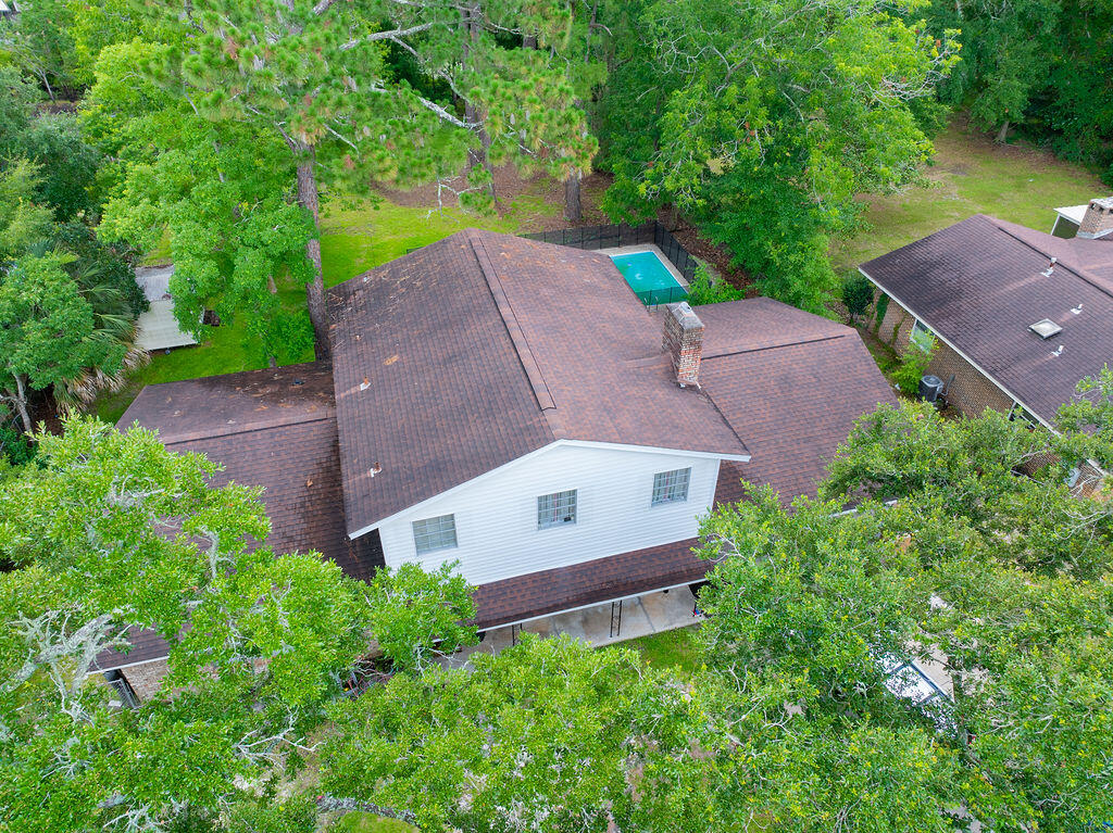 1011 Creel Street Fort Walton Beach, FL 32547 - Photo 29 of 30 an aerial view of a house with a garden and a yard