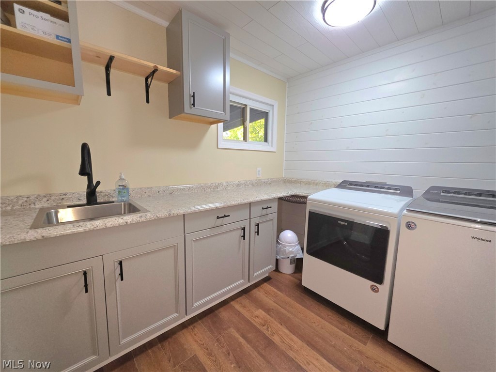 2372 Oak Grv Ext Road St. Marys, WV 26170 - Photo 28 of 50 Laundry room