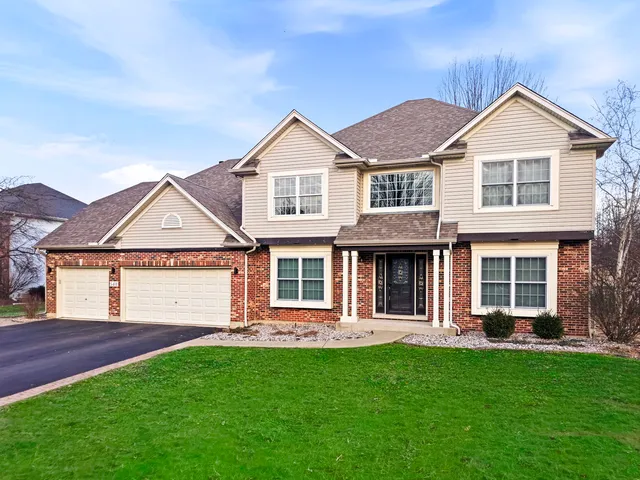 $550,000 | 548 Arbor Lane, Oswego, IL 60543