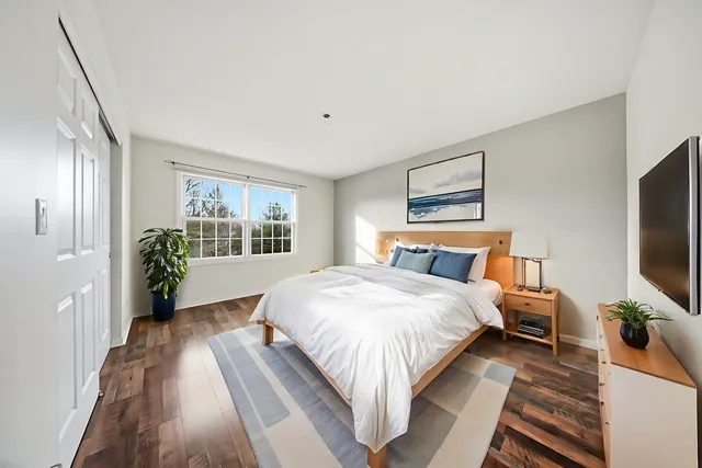 $550,000 | 548 Arbor Lane, Oswego, IL 60543