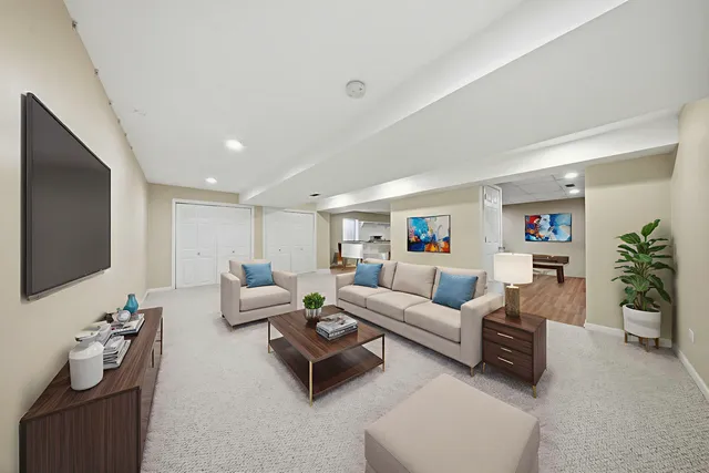 $550,000 | 548 Arbor Lane, Oswego, IL 60543