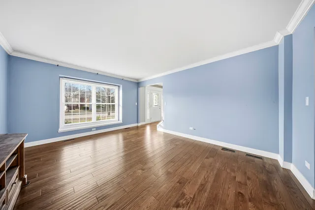 $550,000 | 548 Arbor Lane, Oswego, IL 60543