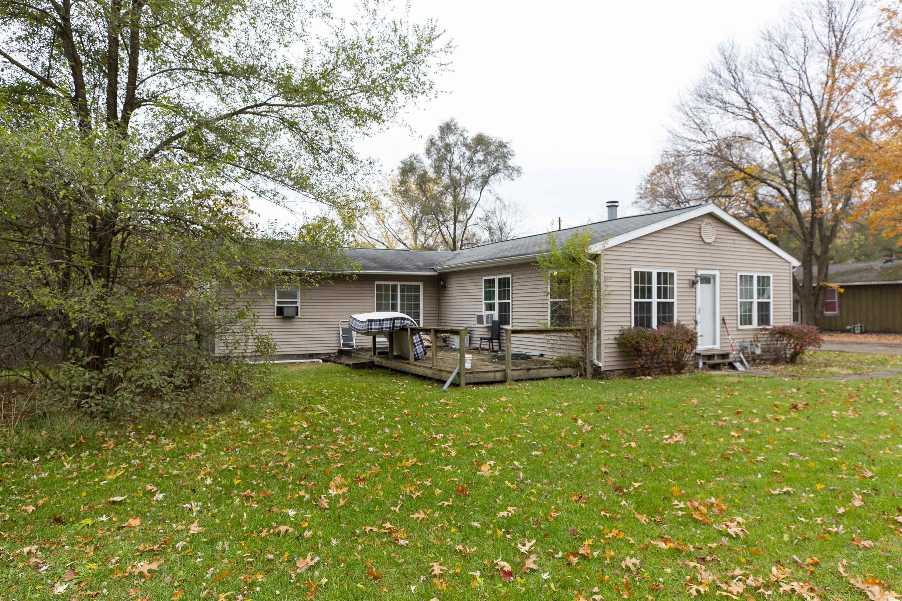 52797 Juniper Road South Bend, IN 46637 - Photo 2 of 21 Gallery Image 2
