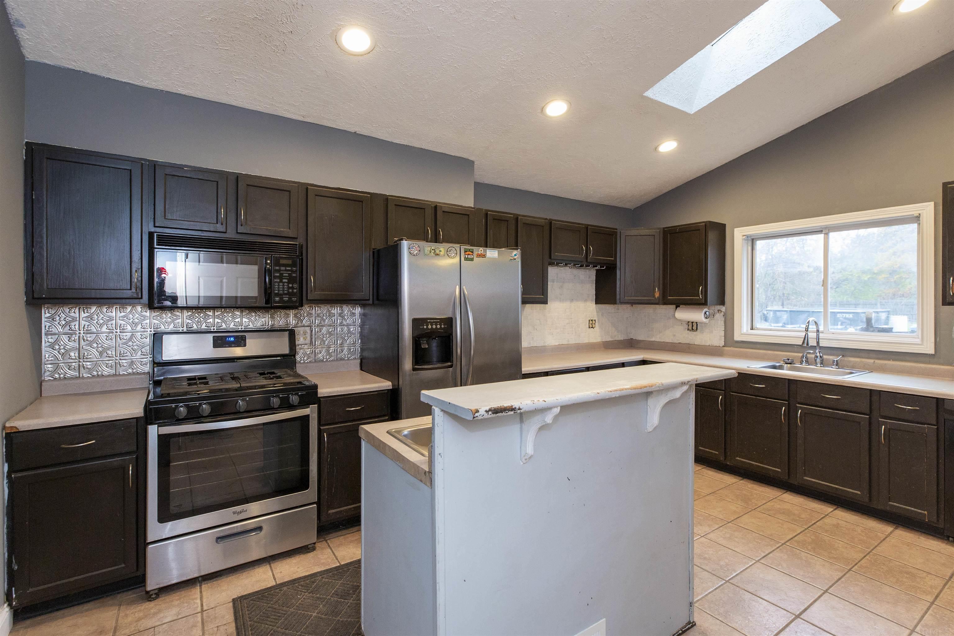 52797 Juniper Road South Bend, IN 46637 - Photo 3 of 21 Gallery Image 3
