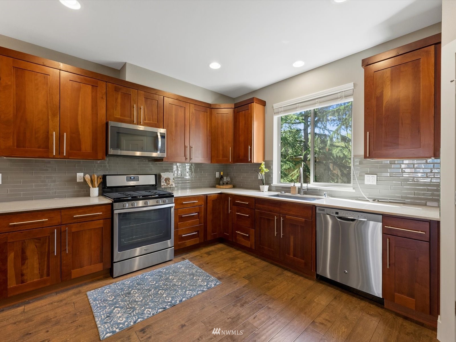 315 South 47th Street, Unit B Renton, WA 98055 - Photo 8 of 28 Gallery Image 8