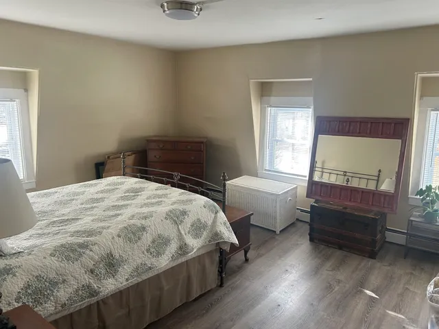 $1,550 | 35 Grove Street, Rochester, NH 03868