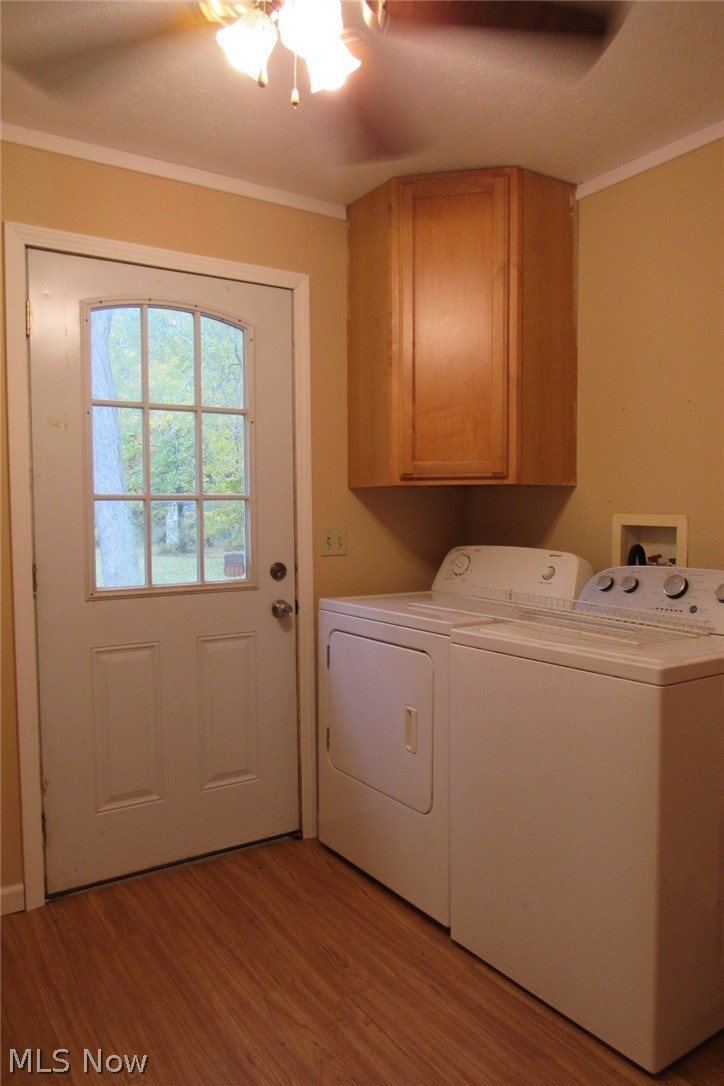 3005 Center Road Ashtabula, OH 44004 - Photo 13 of 23 The laundry room is conveniently located near the back door and main bathroom.