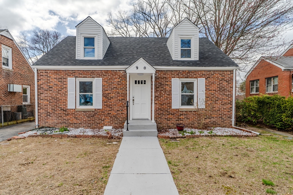 90 Eddy Street Springfield, MA 01104 - Photo 1 of 28 Gallery Image 1