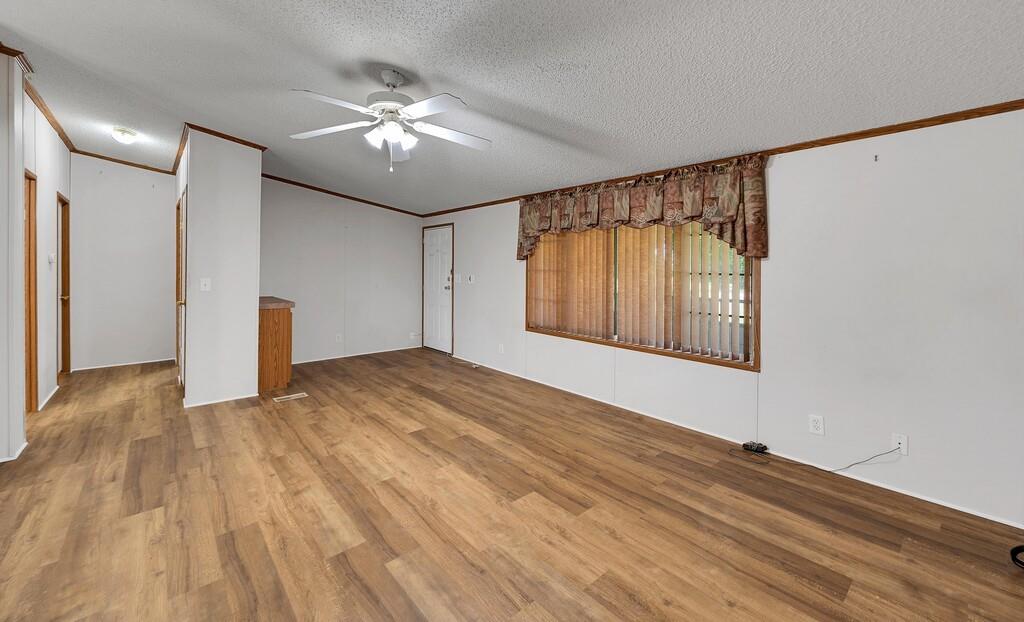 652 Middle Windsor Road McGregor, TX 76657 - Photo 6 of 40