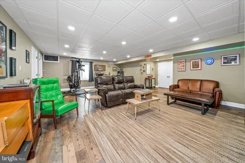 $725,000 | 1313 Officers Row, Delaware City, DE 19706