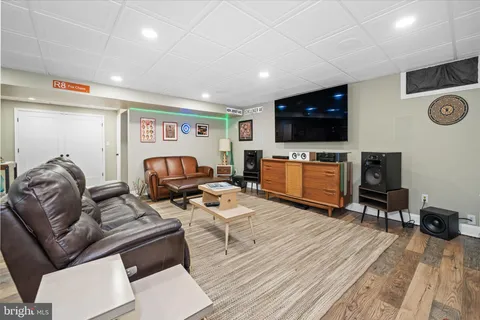 $725,000 | 1313 Officers Row, Delaware City, DE 19706