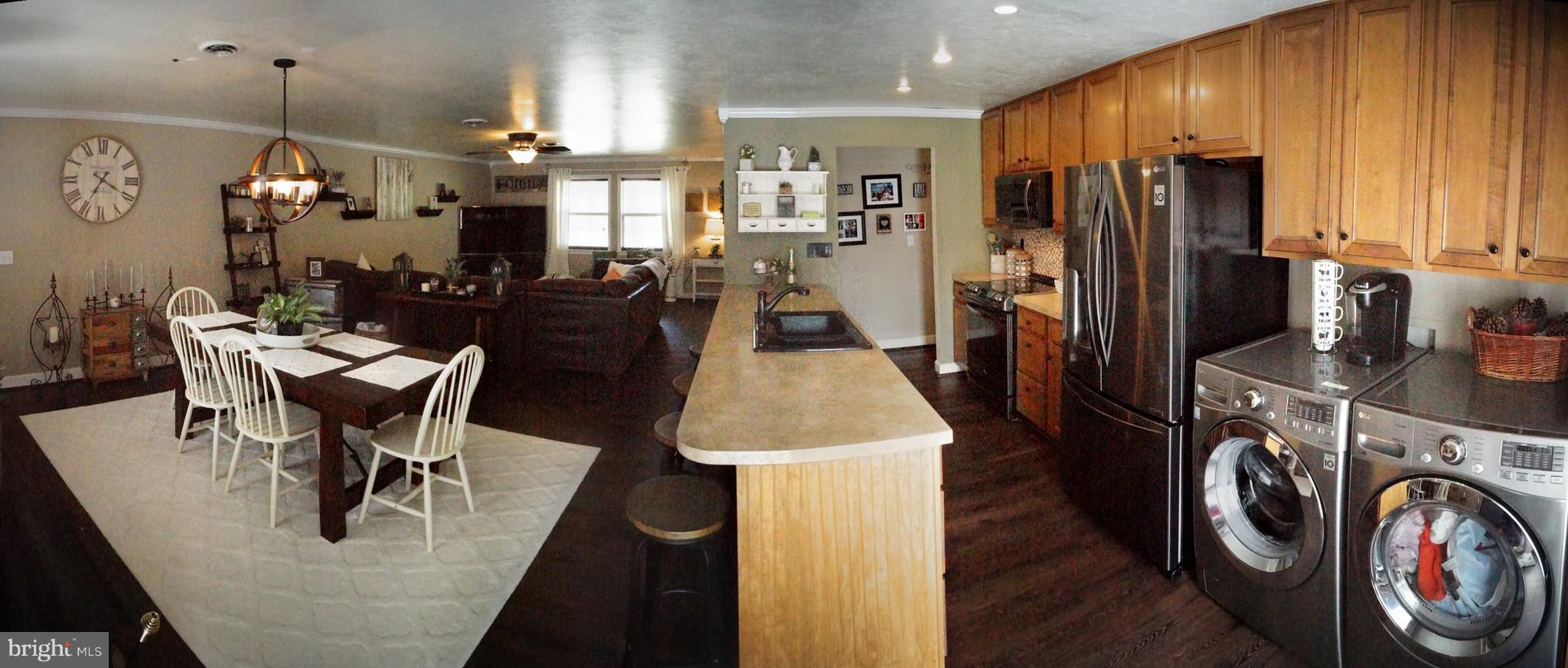 Kitchen View Behind The Island