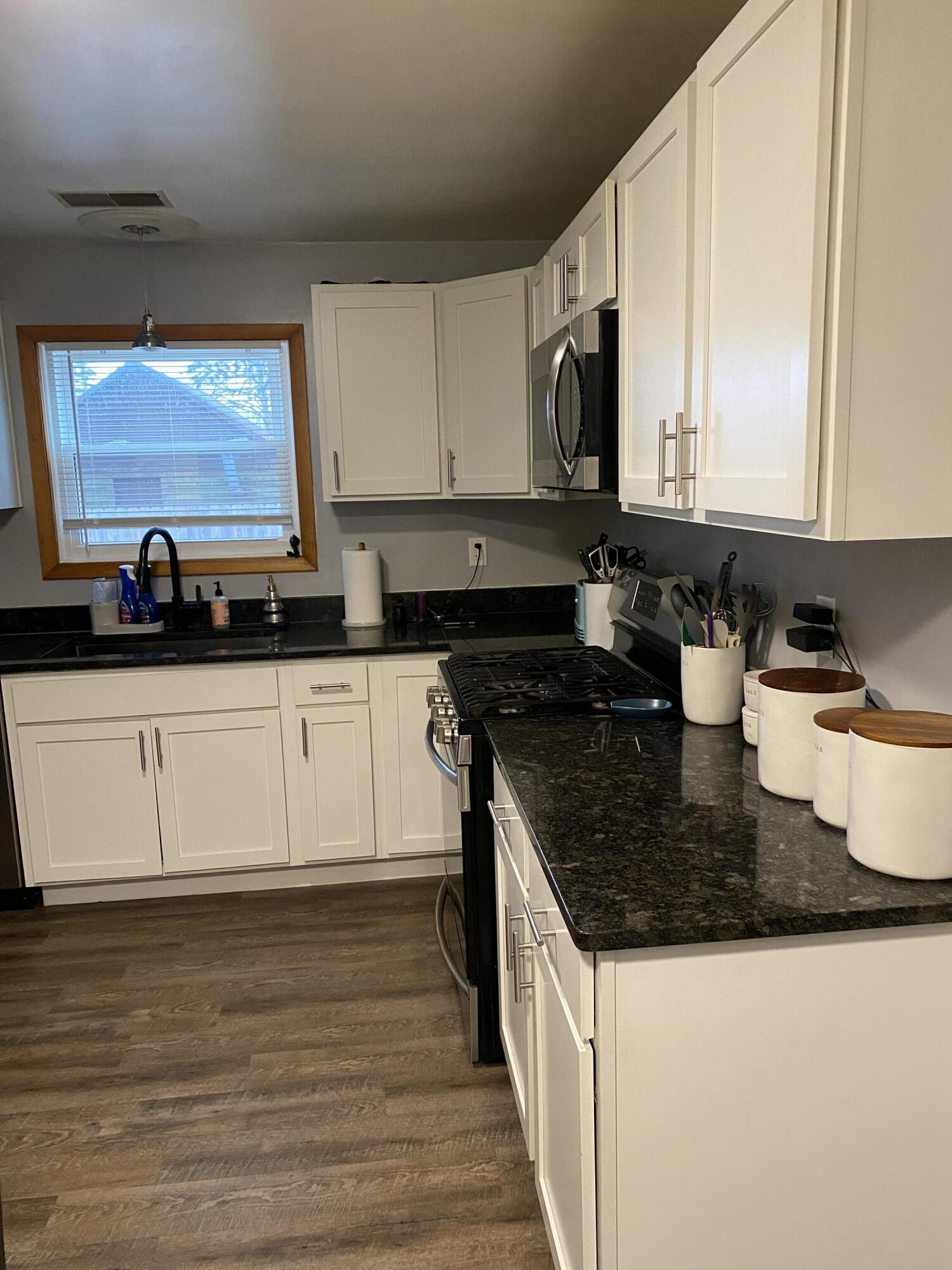 2970 May Street Portage, IN 46368 - Photo 5 of 10 1500x2000