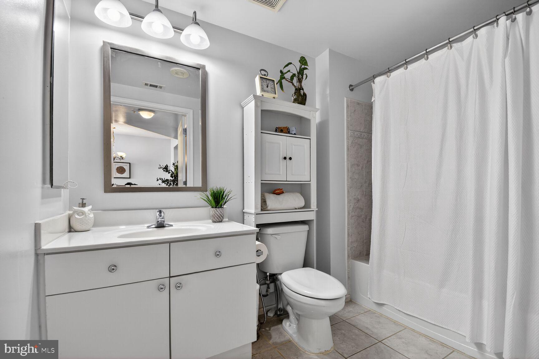 930 Wayne Avenue, Unit 1302 Silver Spring, MD 20910 - Photo 31 of 48