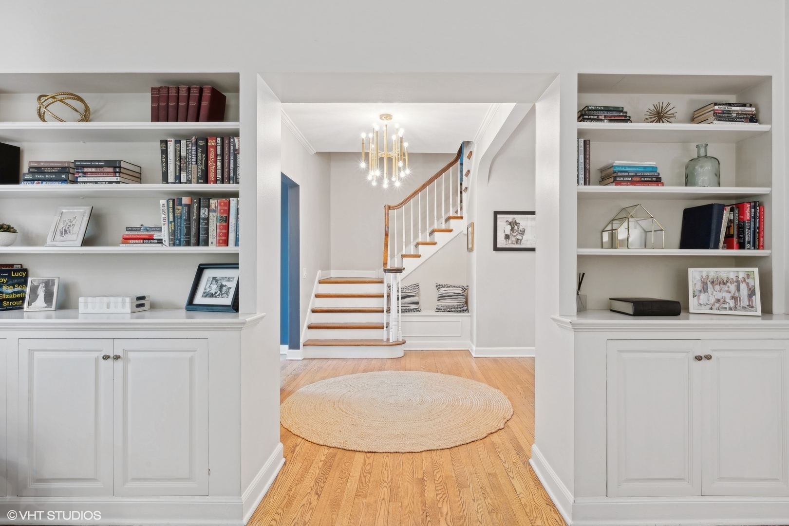 918 Locust Road Wilmette, IL 60091 - Photo 5 of 35 a kitchen with cabinets and wooden floor