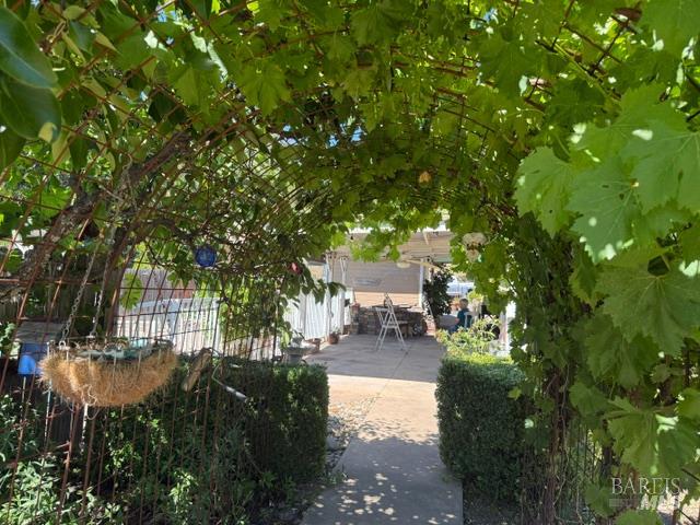 26069 River Road Cloverdale, CA 95425 - Photo 2 of 33