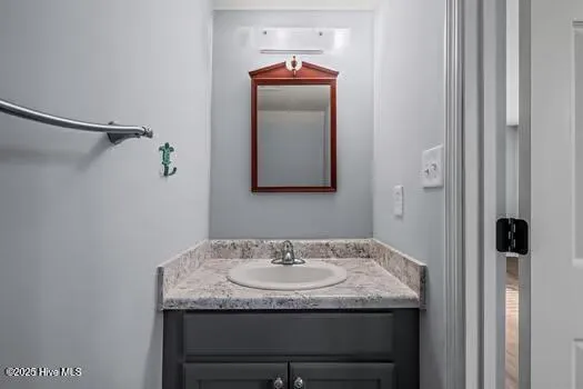 $180,000 | 66 Quarterdeck Townes, New Bern, NC 28562