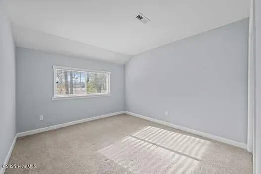 $180,000 | 66 Quarterdeck Townes, New Bern, NC 28562