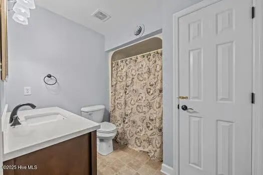 $180,000 | 66 Quarterdeck Townes, New Bern, NC 28562