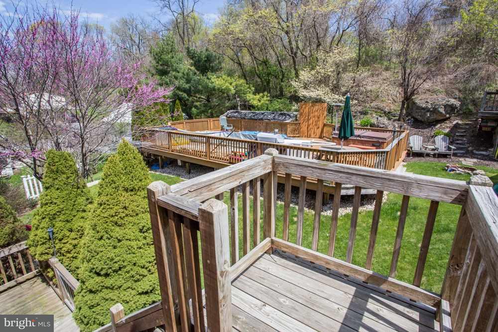 624 Lewisberry Road New Cumberland, PA 17070 - Photo 18 of 21 Gallery Image 18