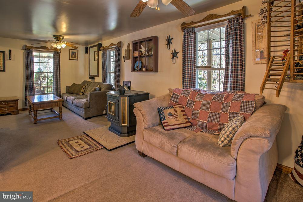 624 Lewisberry Road New Cumberland, PA 17070 - Photo 10 of 21 Gallery Image 10
